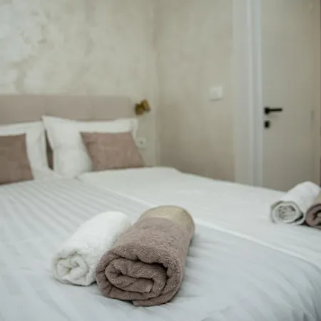 Luka Apartment